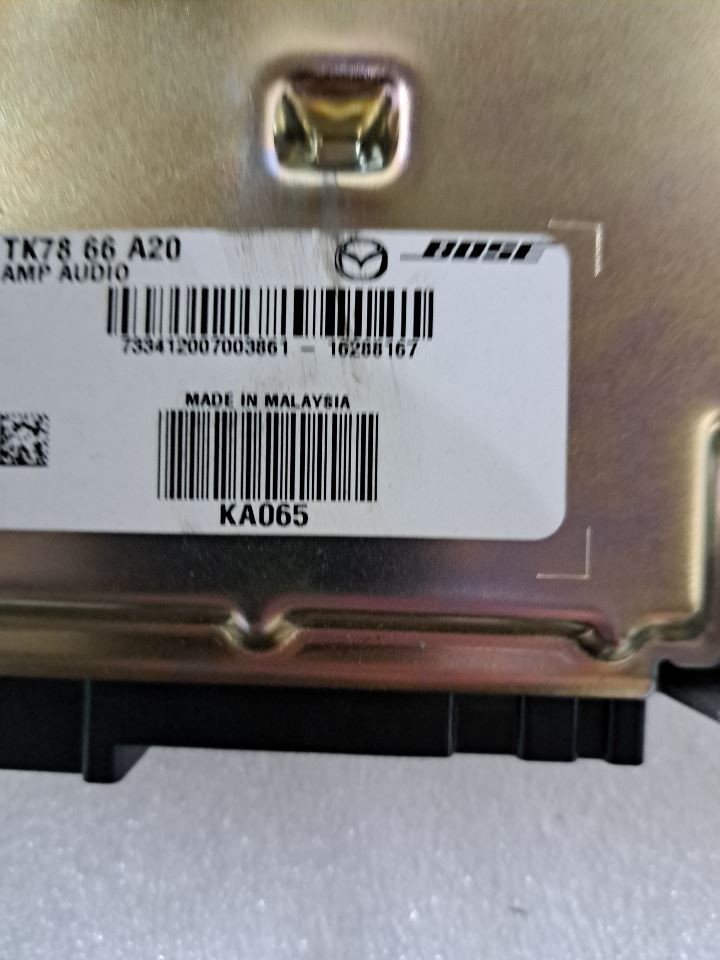 2017 Cx-9 Amplifier Sku#4259256