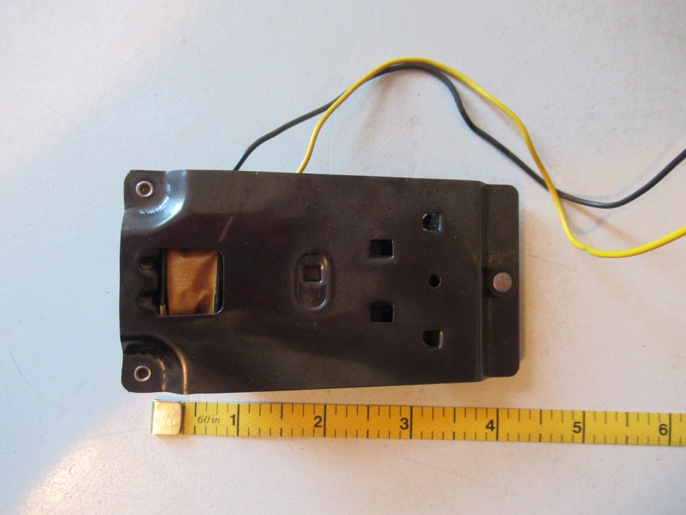 Vintage Gilbert American Flyer 706 remote Uncoupler with button