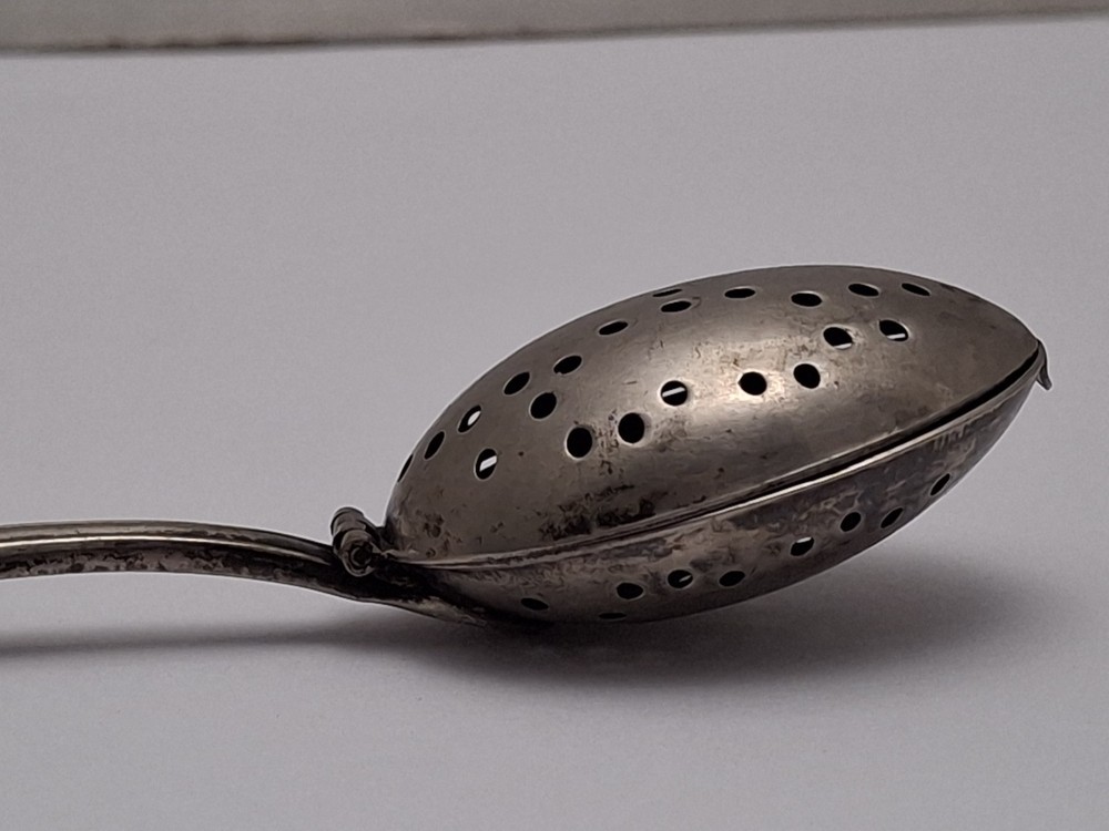 Vintage E & JB Tea Infuser Spoon With Clamp