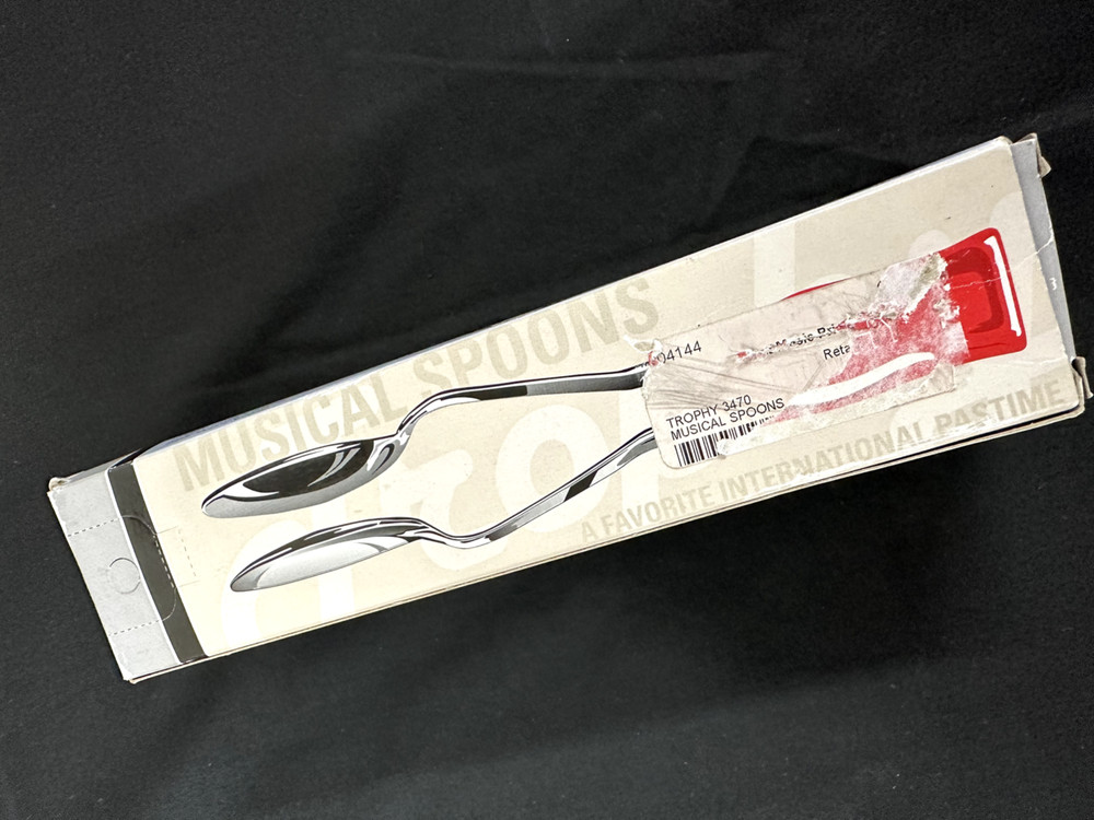 Trophy Classics Musical Spoons, PAIR, 2 Sets, Red & Chrome, #3470-MINT