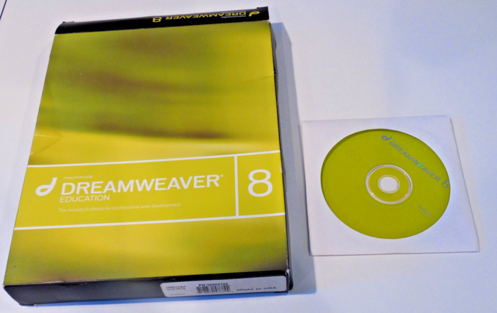 Macromedia Dreamweaver 8 * EDUCATION Version * CD-ROM Win XP/Mac - Used in Box