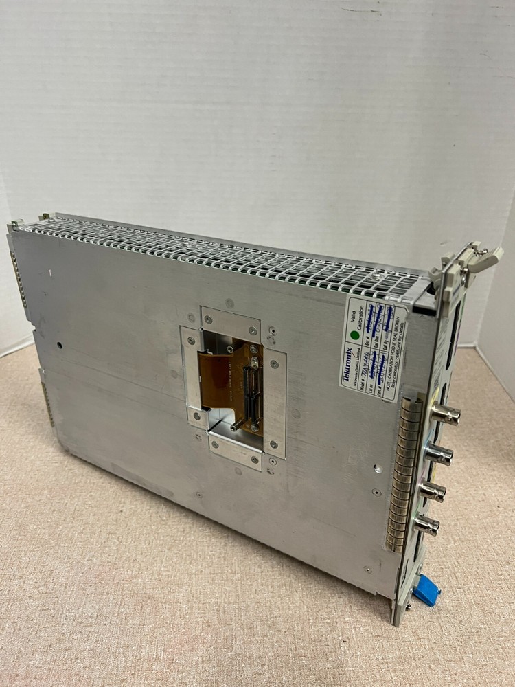 Tektronix TL7AA4 Logic Analyzer Module - 136 Channel FW v5.8