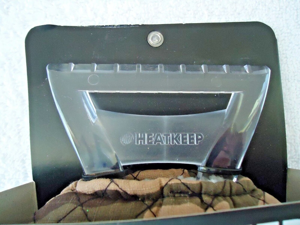" NWT " Heat Keep Camo Design Ice Scraper " GREAT GIFT ITEM "