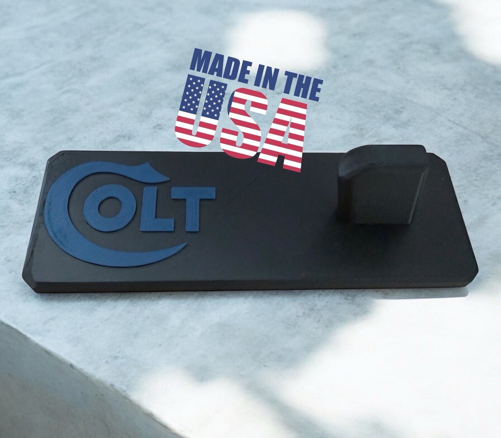 Colt 1911 Pistol Display Stand
