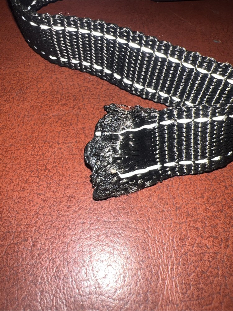 Dinjoo Black Rechargeable Adjustable Vibration Shock Bark Training Collar