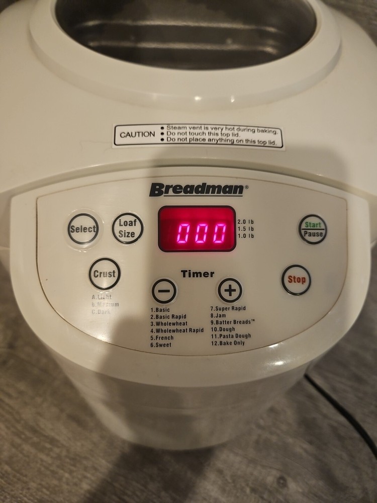 Breadman TR555 Cool Touch Automatic Bread Baker Maker Machine 1 - 2 LB - Working