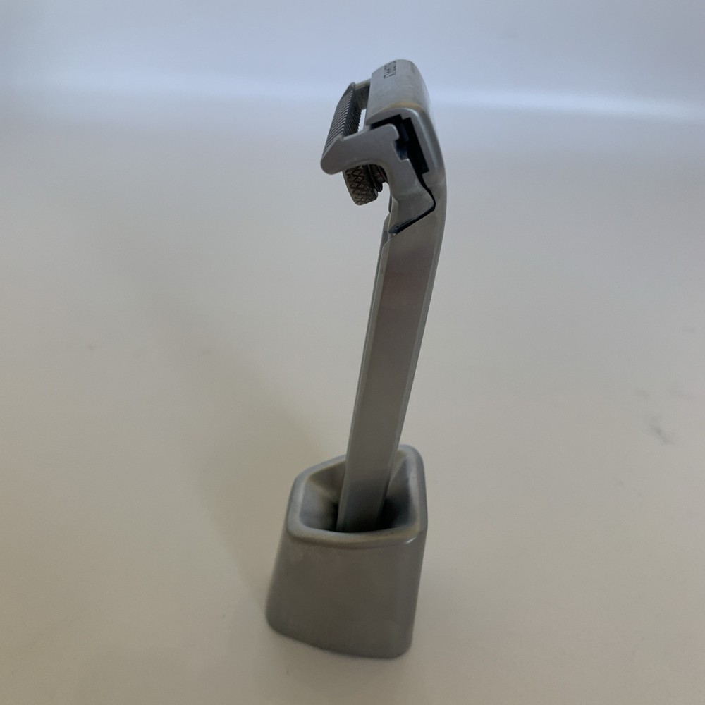 Supply Co Razor And Stand Used