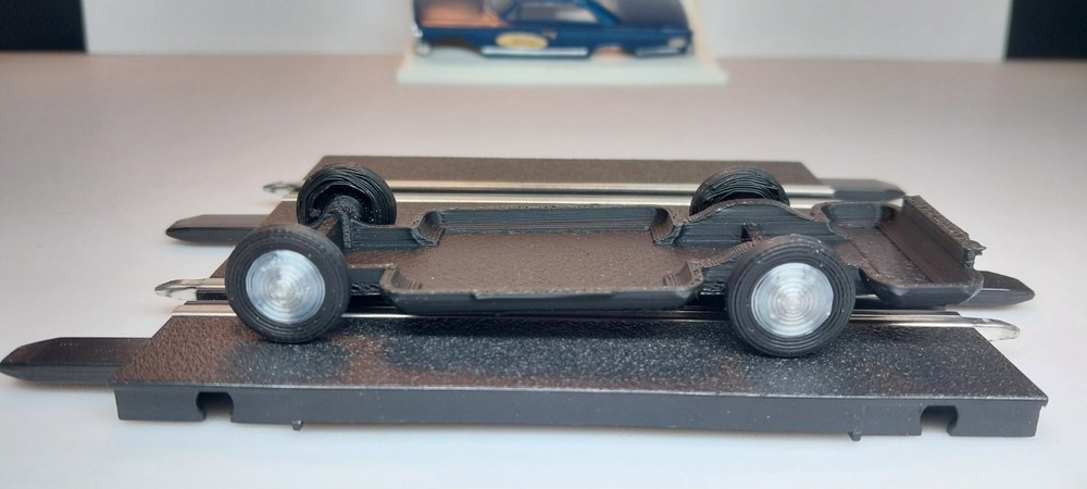 Motorific Slot Car Compatible Display Chassis