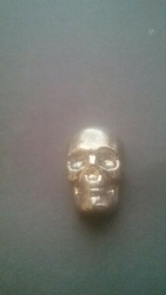 1oz Bismuth Skull - Handpoured