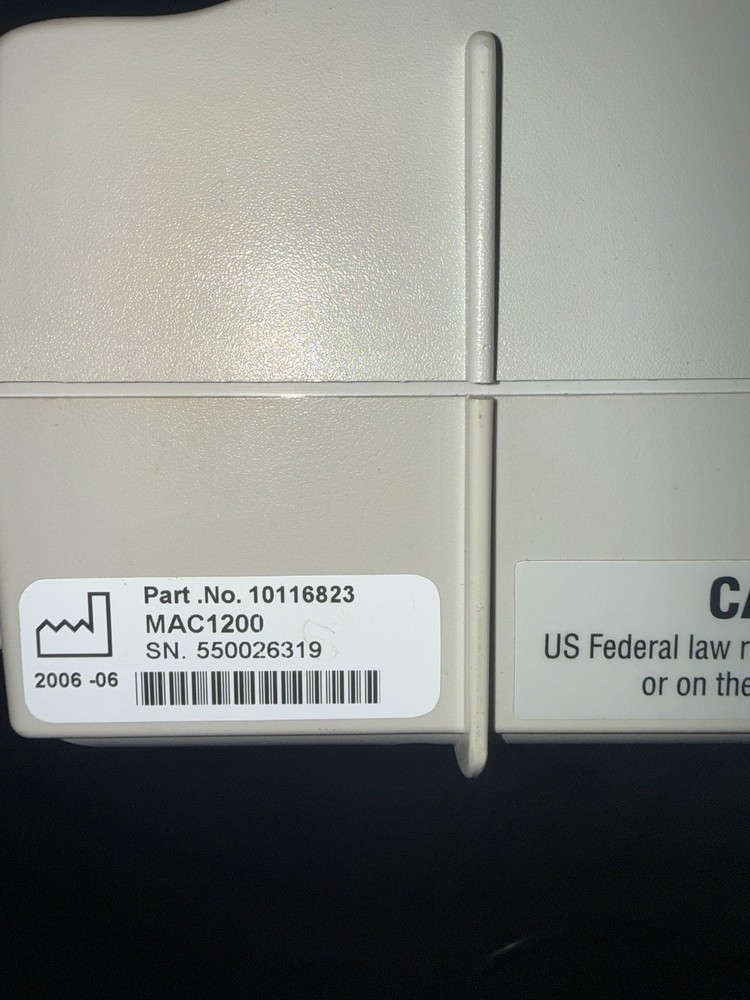 GE Mac 1200 EKG