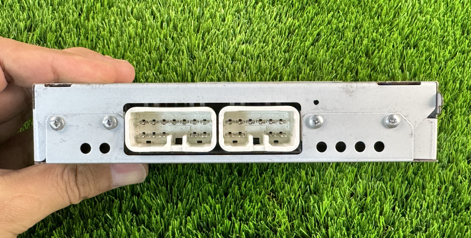 Toyota Tundra 2014-2019 Radio Stereo sound amplifier 86280-0c191 Fujitsu Oem use