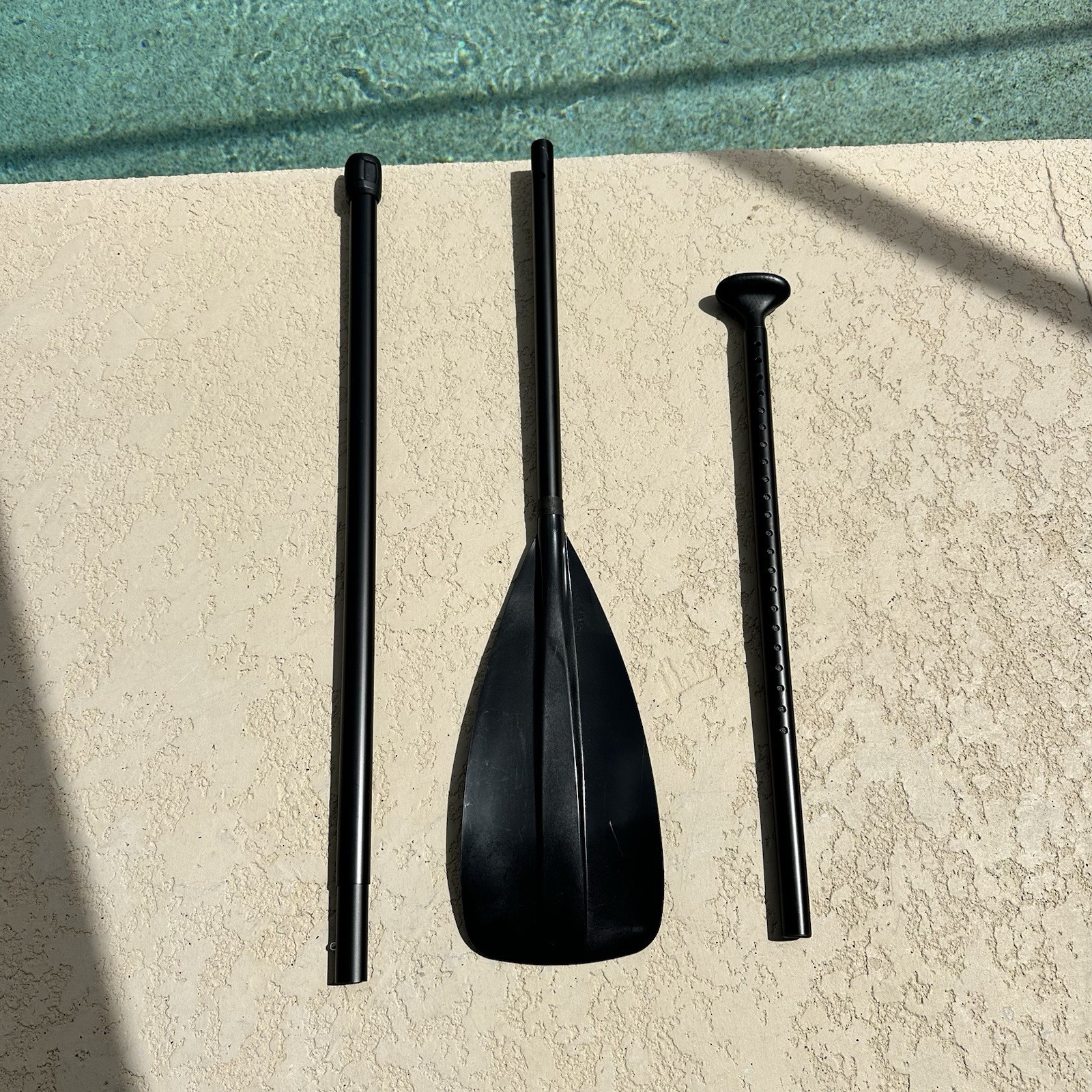 3-Piece Adjustable SUP Paddle –Lightweight, Floating Aluminum Shaft (Body Glove)