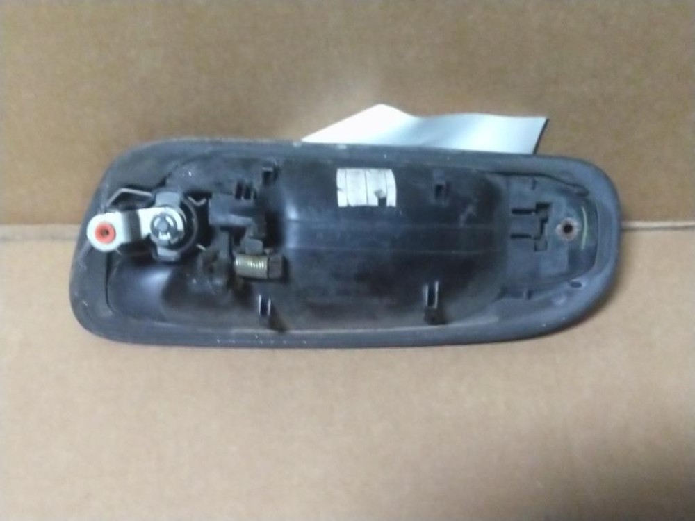 For 2020 PETERBILT 579 DOOR HANDLE Right , IL