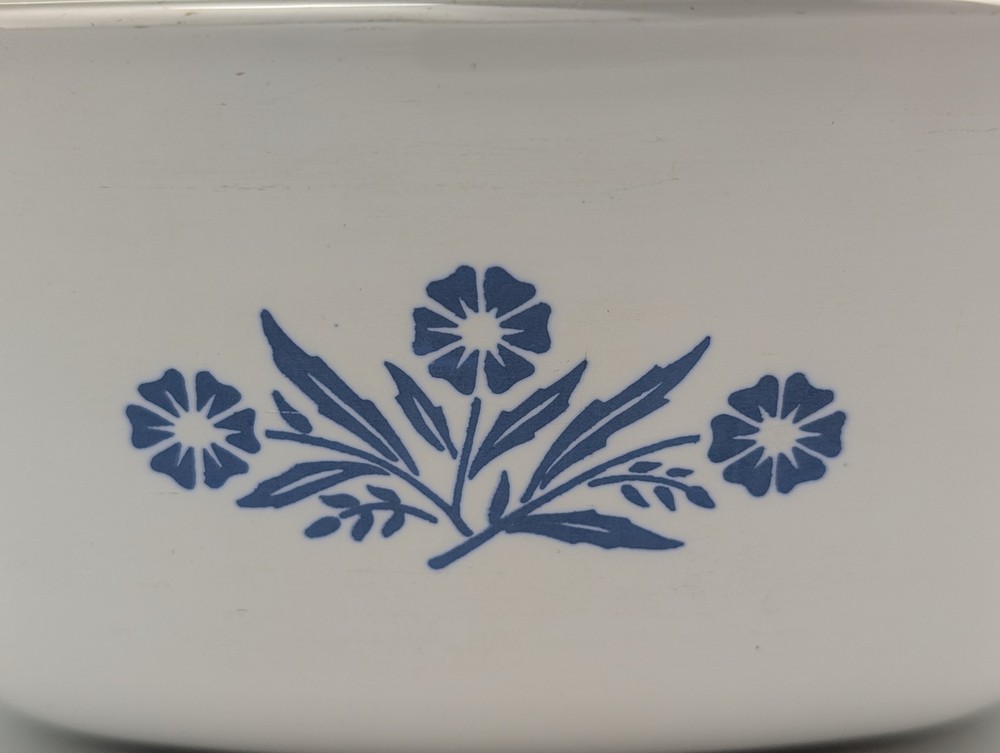 Corning Ware Pyroceram C-20 Cornflower Blue Casserole Dish with Pyrex A/C Lid