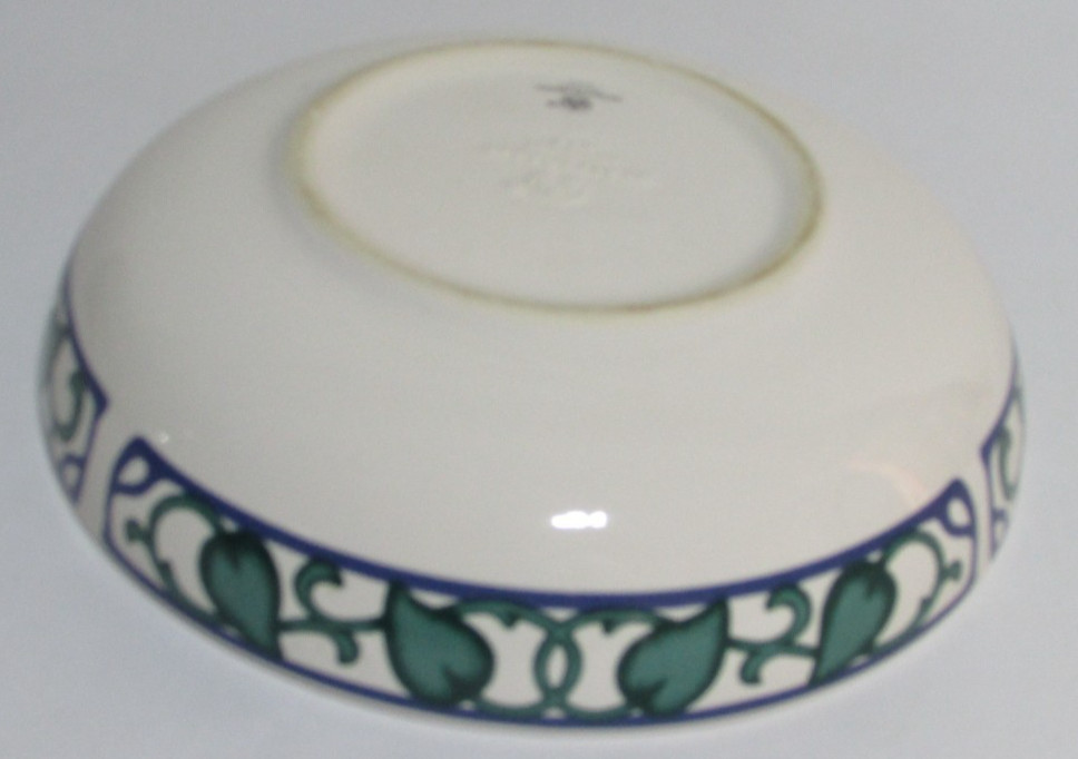 Pfaltzgraff Arbor Vine 8" Serving Pasta Bowl