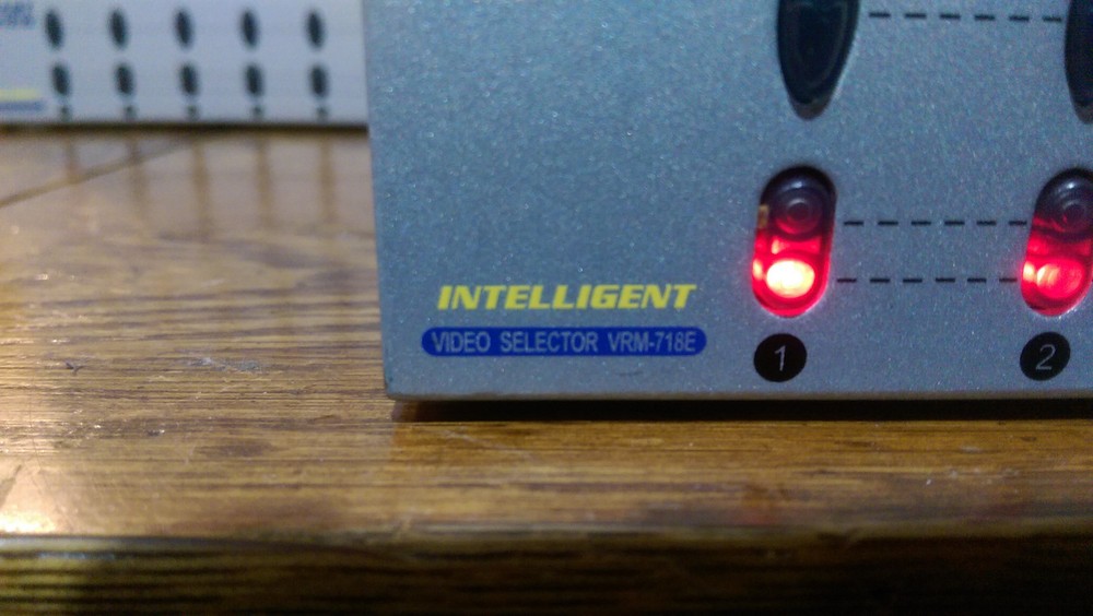 Smart View - Intelligent Video Selector 8 Port VRM-718E
