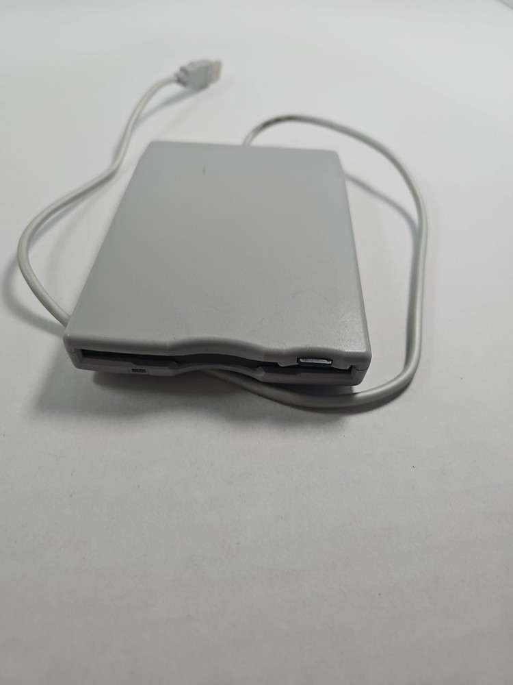 SmartDisk FDUSB-TM2 USB External 3.5" Floppy Disk Drive Mitsumi D353FUE Tested