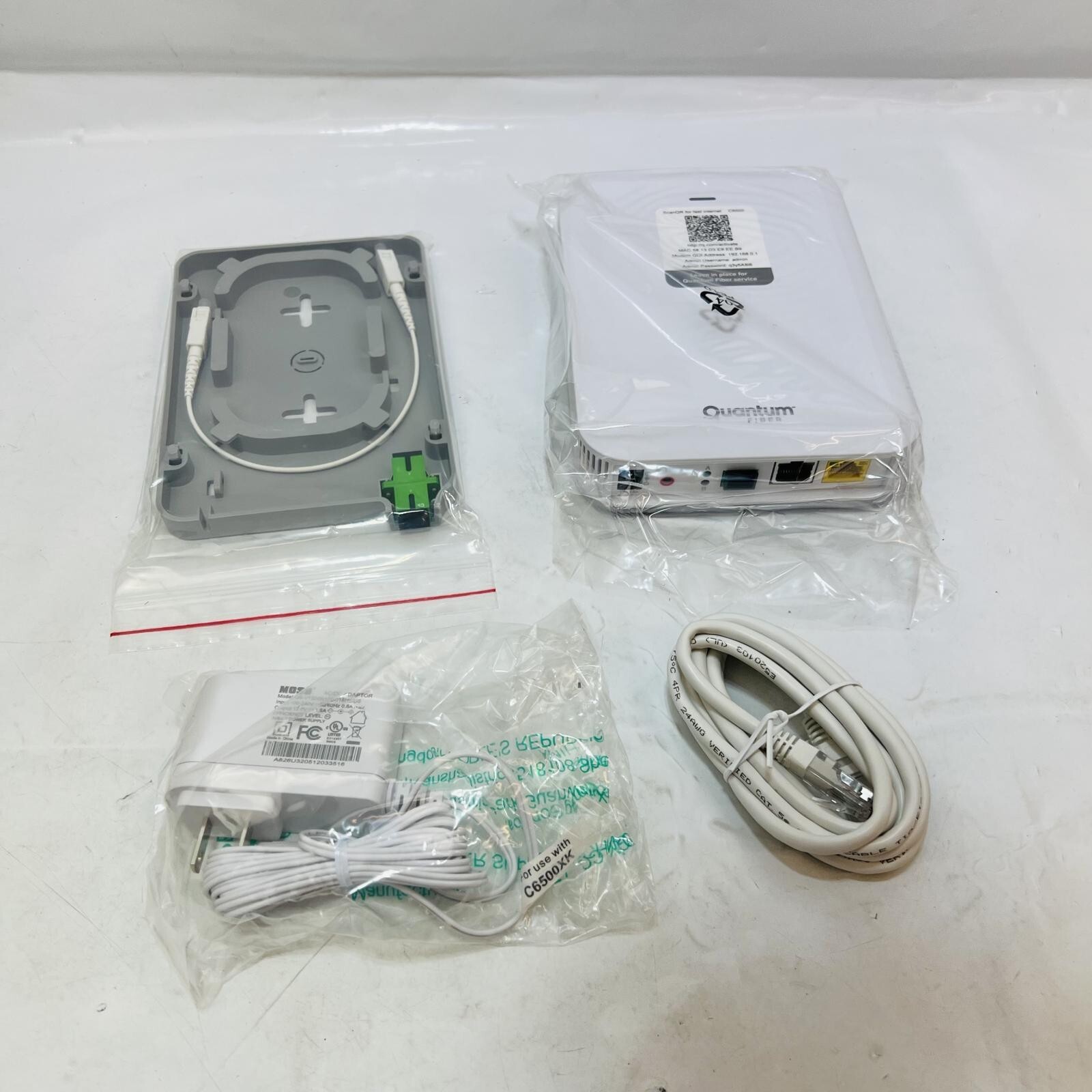 Quantum Fiber C6500xk Fiber-optic Wall Modem/router