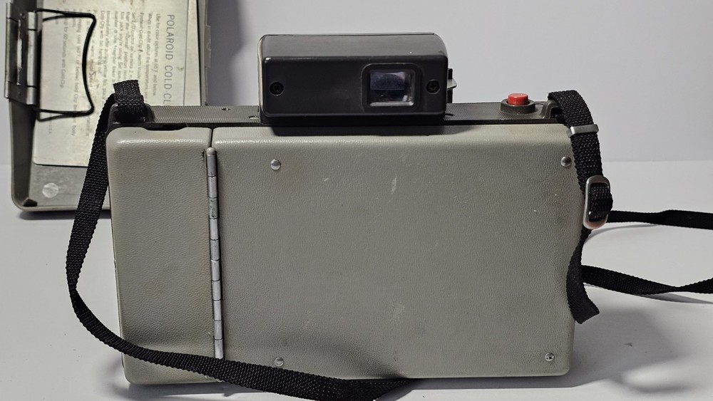Polaroid Land Camera 210