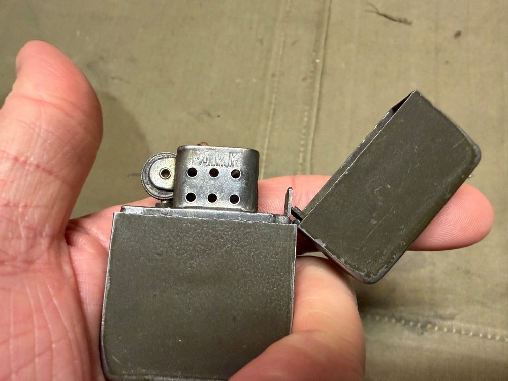 ORIGINAL WWII US ARMY TANKER STYLE OD PARK MADE LIGHTER