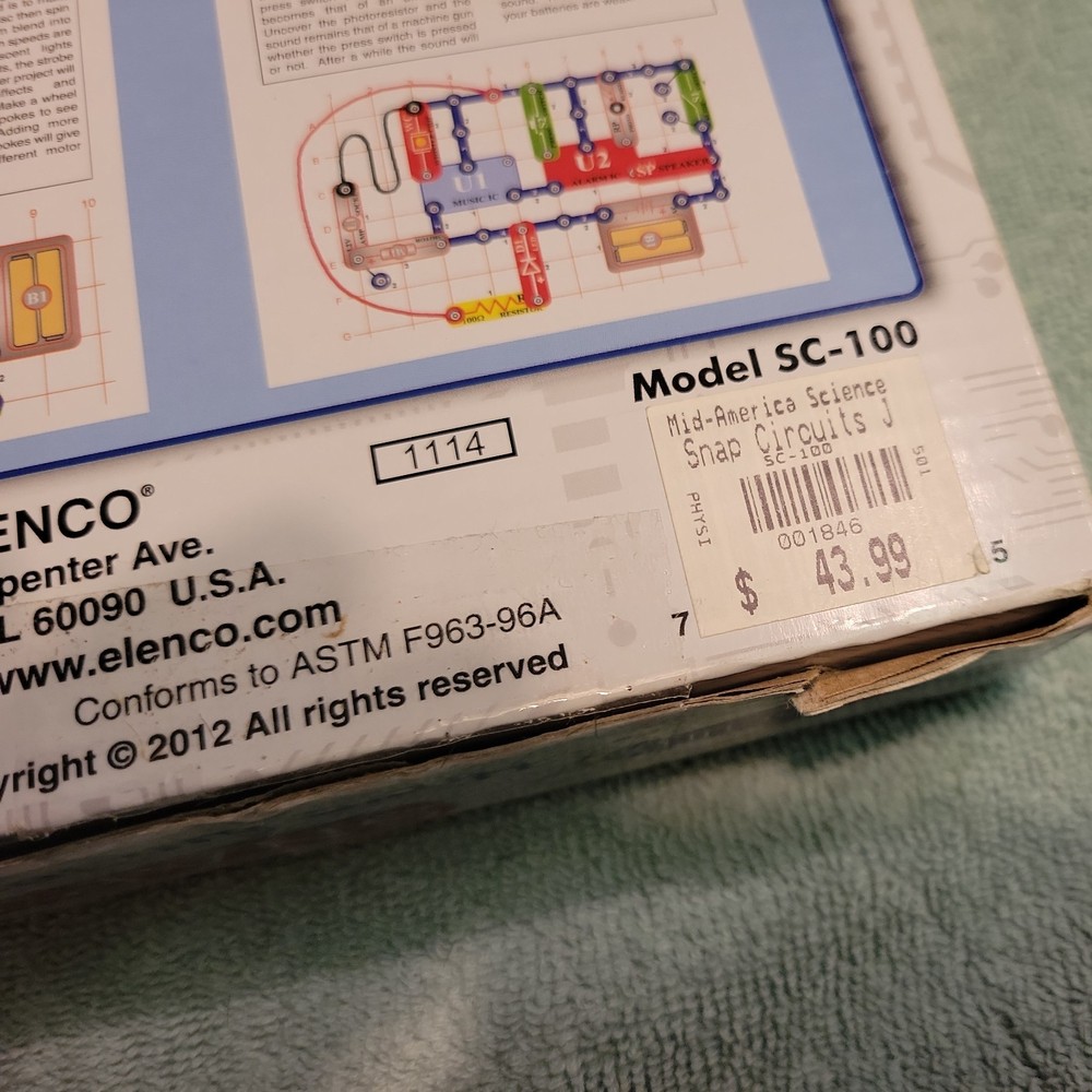 SNAP CIRCUITS JR BY ELENCO - OVER 100 EXCITING PROJECTS