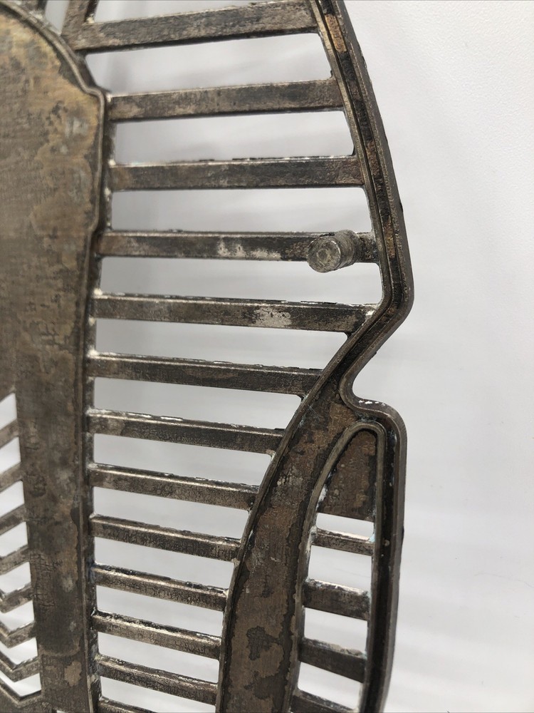 Leonard Silverplate 10” King Tut Trivet /Hot Plate Egyptian