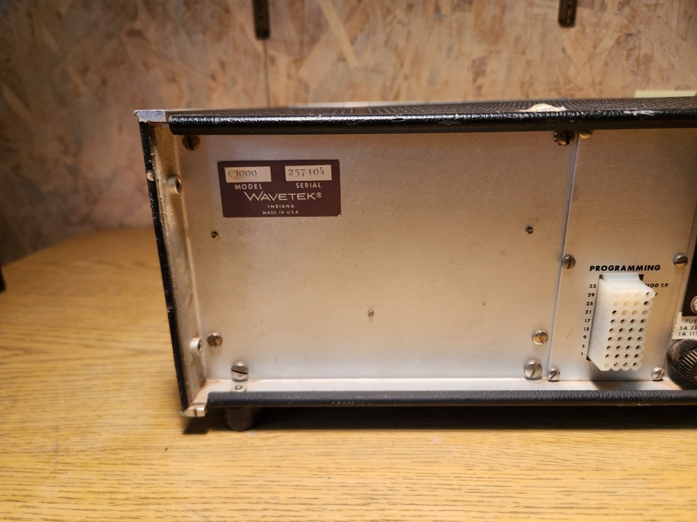 WAVETEK 3000 SIGNAL GENERATOR, Untested for repair
