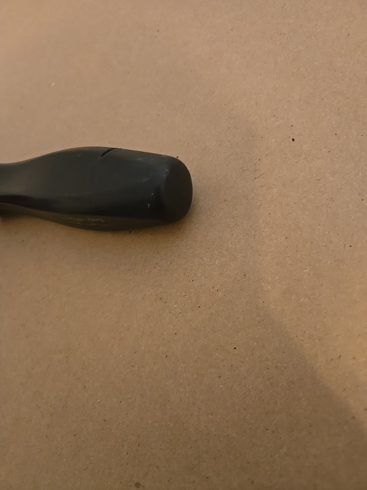 Snap On #4 Phillips Head Screwdriver Black Hard Handle SDDP64