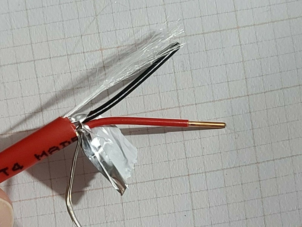 Southwire/Tappan F40015 18/2C Solid Shielded Fire Alarm Cable Riser Red /100ft