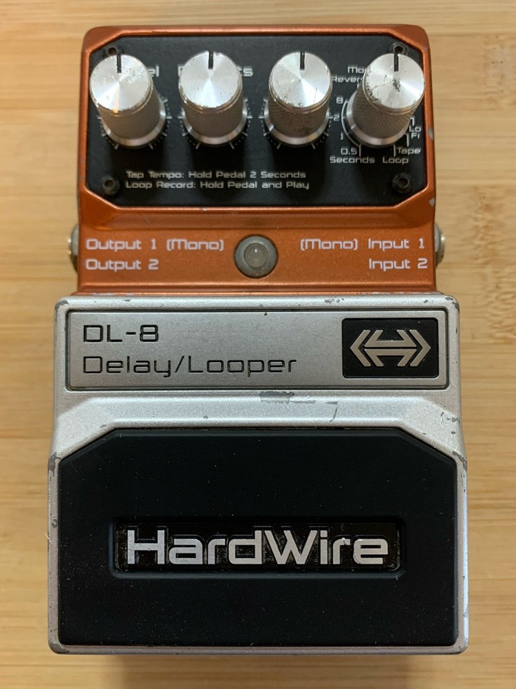 Digitech HardWire DL-8 Delay / Looper Guitar Pedal