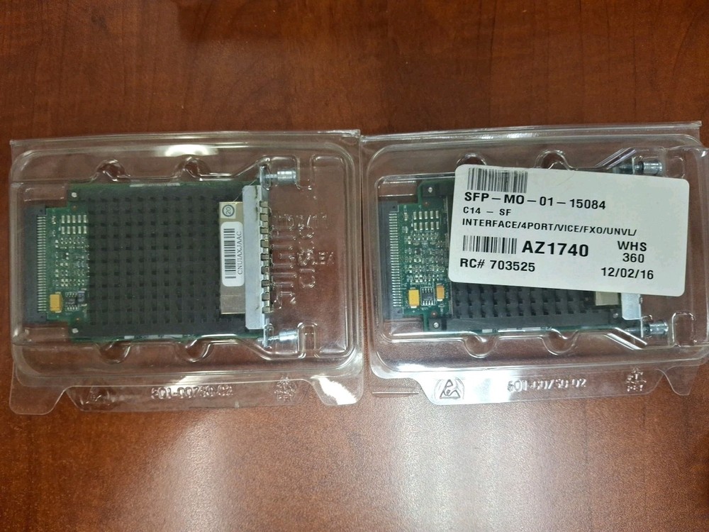 2-Cisco VIC2-4FXO Voice Interface Card.