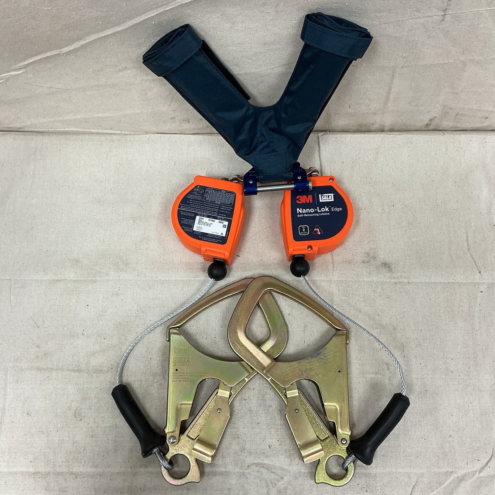 3M DBI-SALA 3500281 Twin Leg Personal Self Retracting Lifeline 2 1/2"