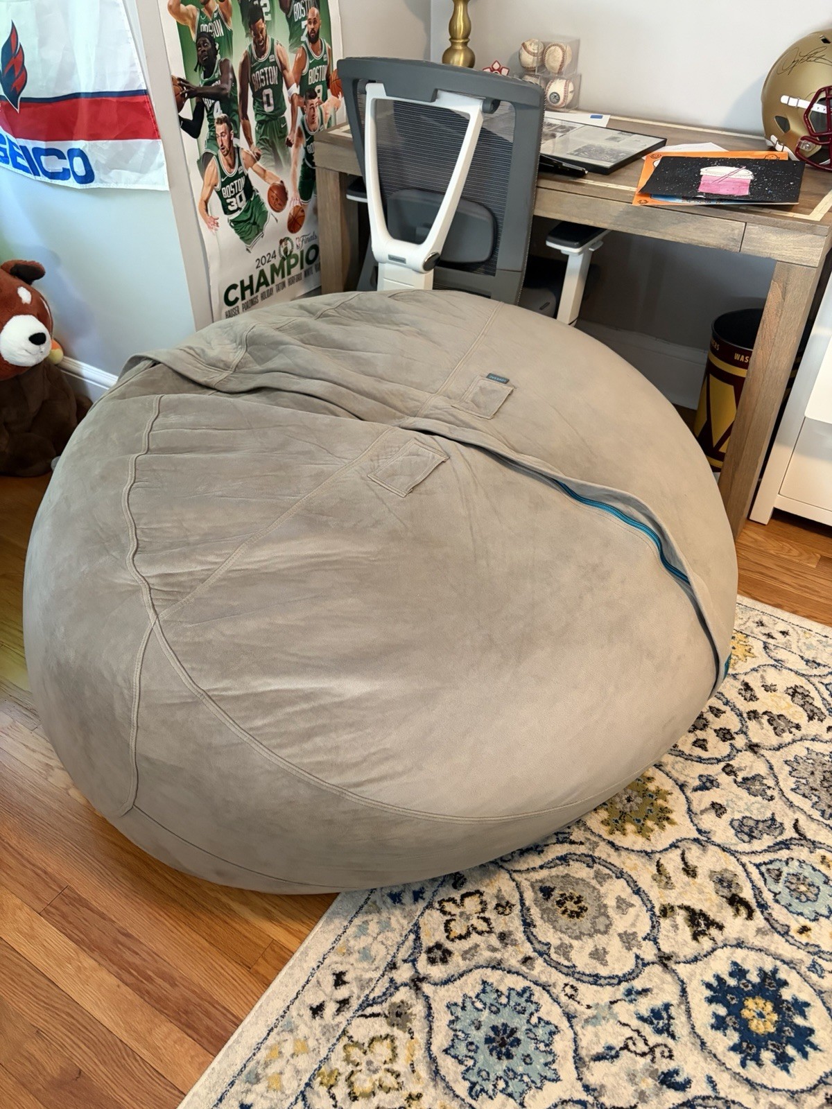 Lovesac Sac Bean Bag Chair – Gray Microsuede – Excellent/Mint Condition – Clean