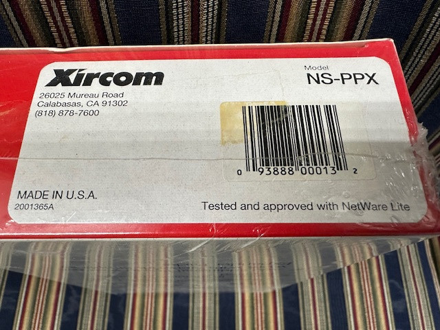Xircom Network Simplicity Parallel Port Multiplexor for Netware Lite