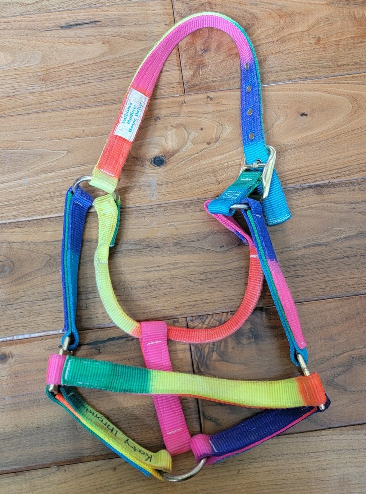Rainbow Halter Medium Nylon Valhoma Horse Tack