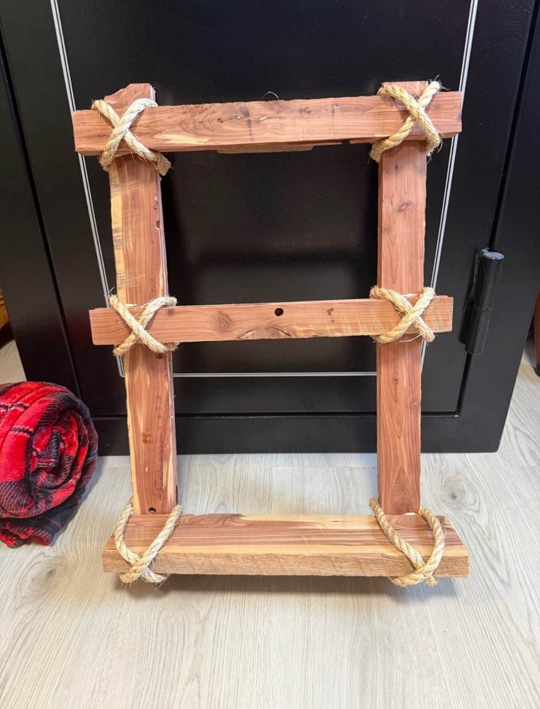 Solid cedar wood taxidermy backpack mount deer plaque antler pack
