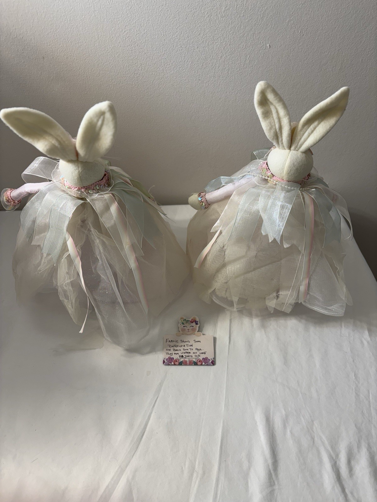 Decorative Rabbits Vintage 04