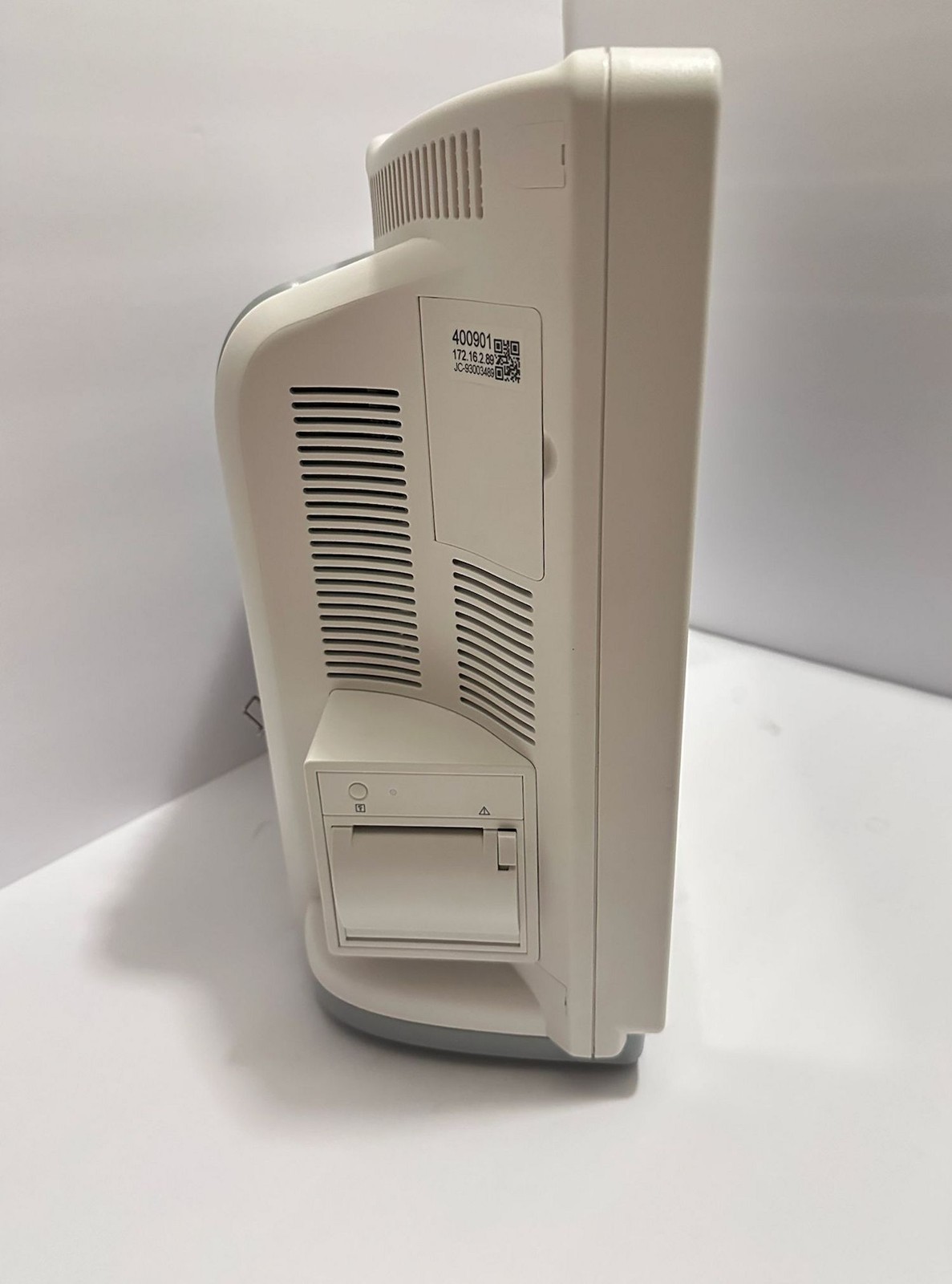 Mindray Passport 17m Monitor w/ power cable