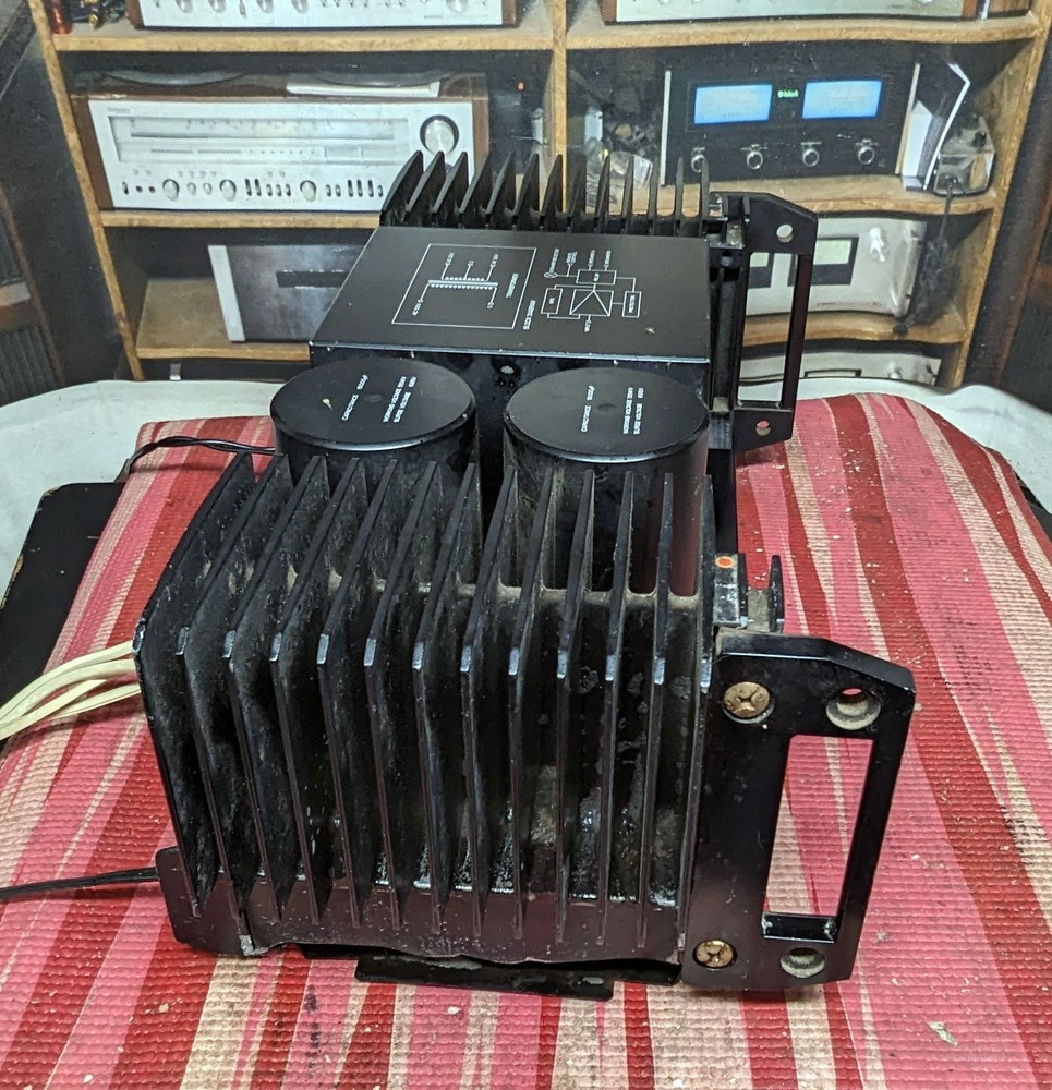 Mitsubishi DA-A7DC power amplifier