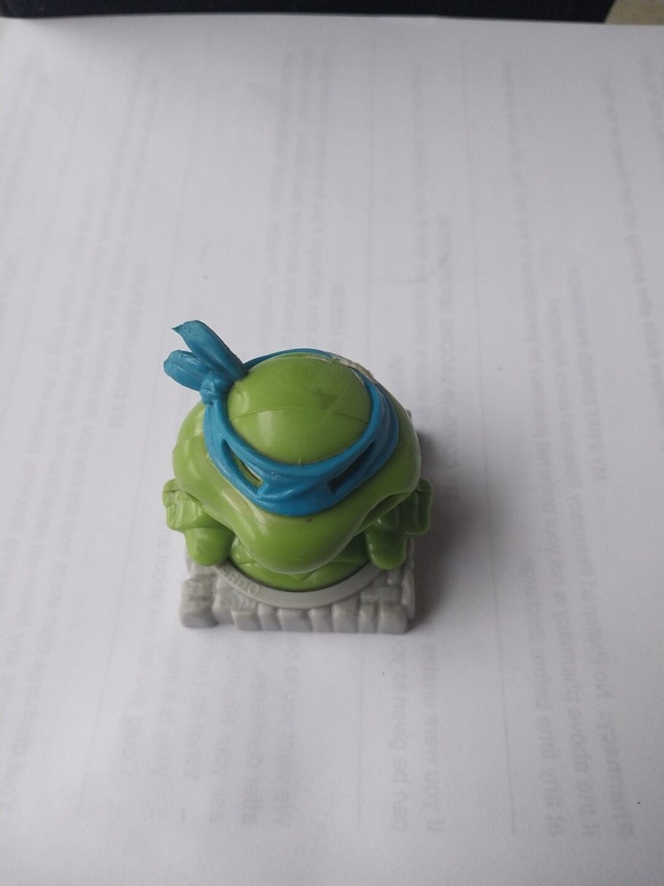 1991 PLASTIC TMNT CANDY CONTAINER Leonardo