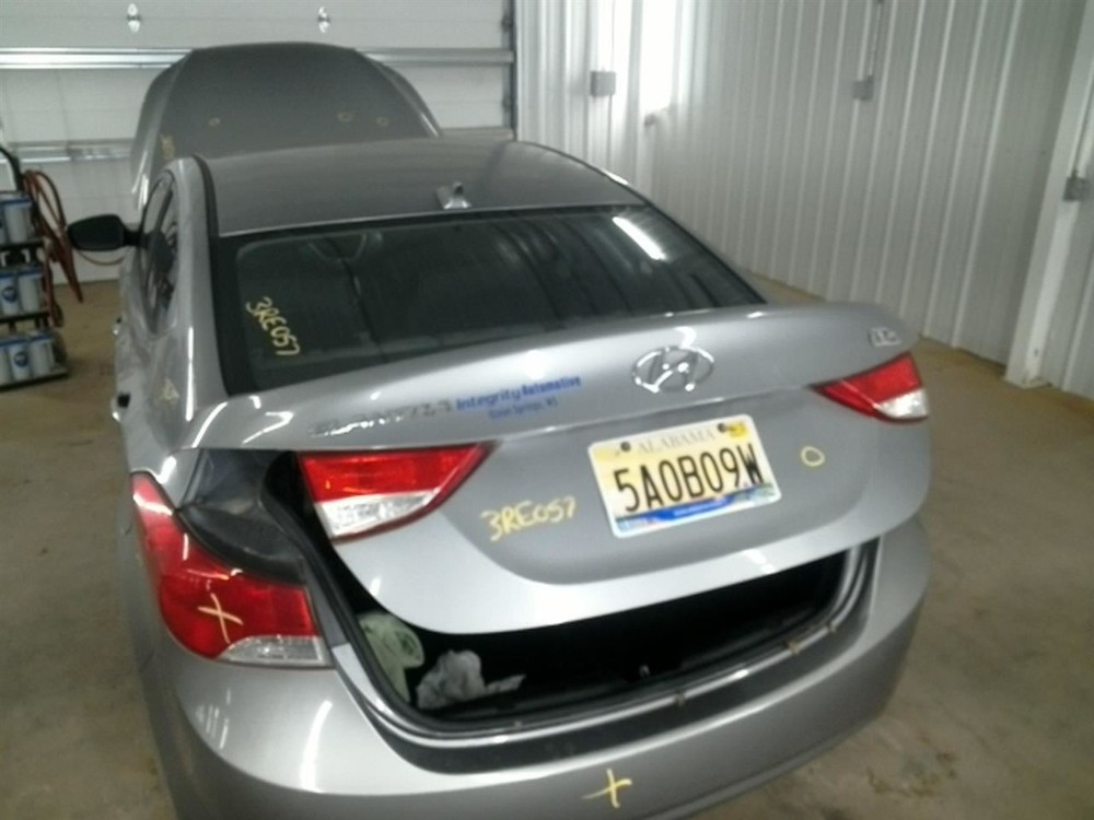 ELANTRA 2011 Keys/Latches/Locks 104858115