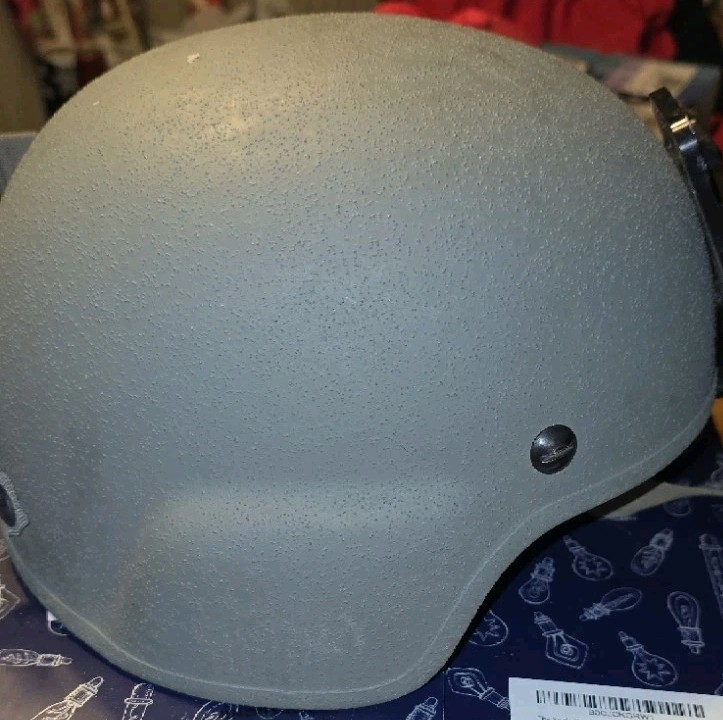 US Army Advanced Combat Helmet w/ NVG Mount