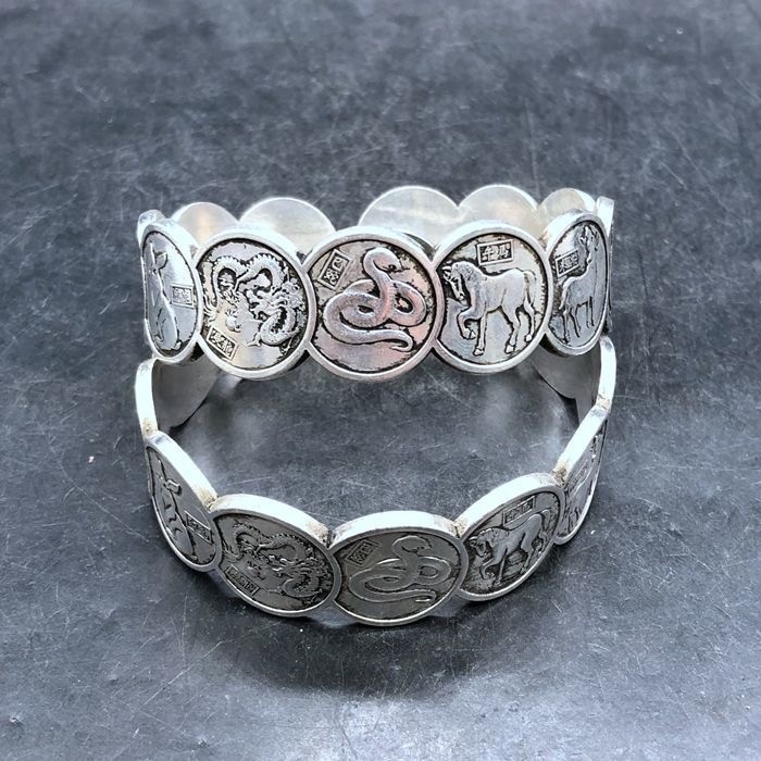 Old Chinese silver etched bracelet Handmade silver animal bracelet twelve zodiac