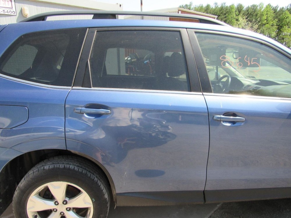 FORESTER 2016 Glove Box 1046593