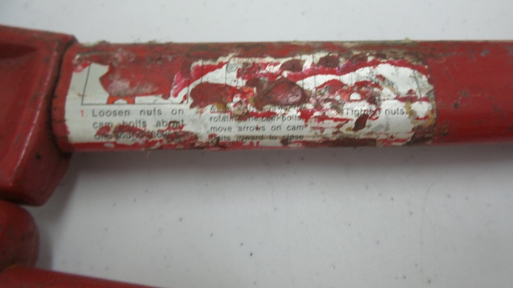 UNBRANDED BOLT CUTTER (DNT FF25)