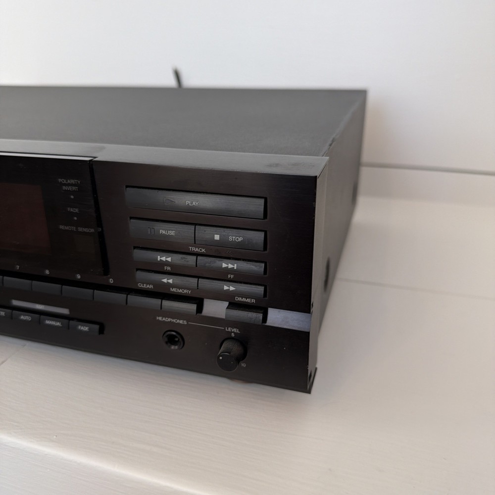 Vintage NEC CD-730 Renaissance Version 4 DAC Compact Disc Player Digital- MINT