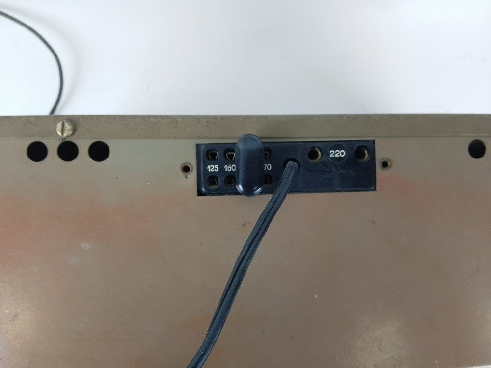 Atlas Voltage Regulator VA 250 Sine Wave