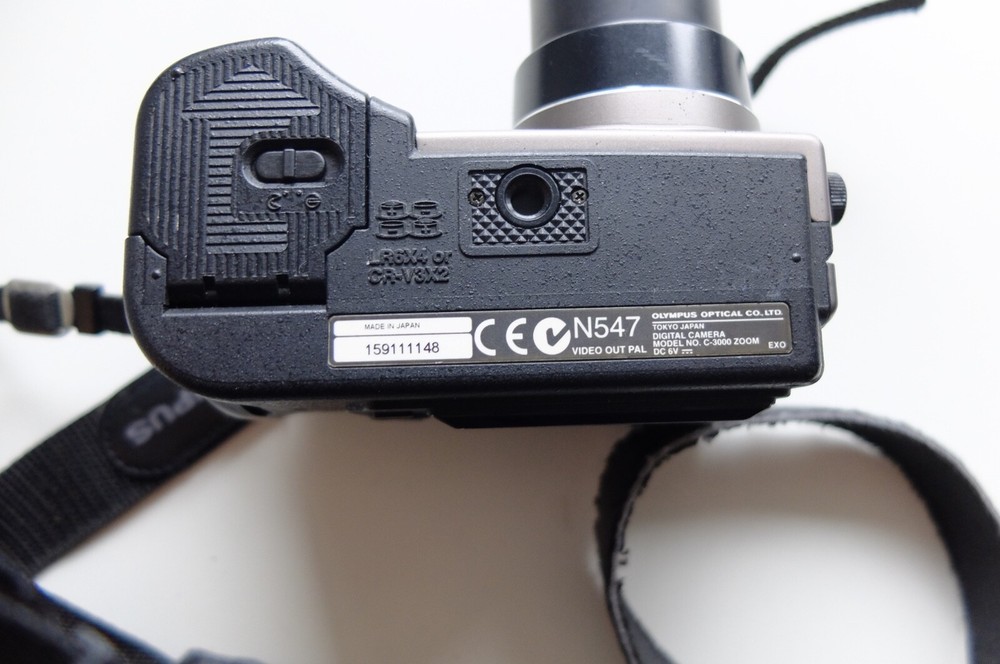 Olympus Digital Camera Camedia C-3000 Zoom Fully functional
