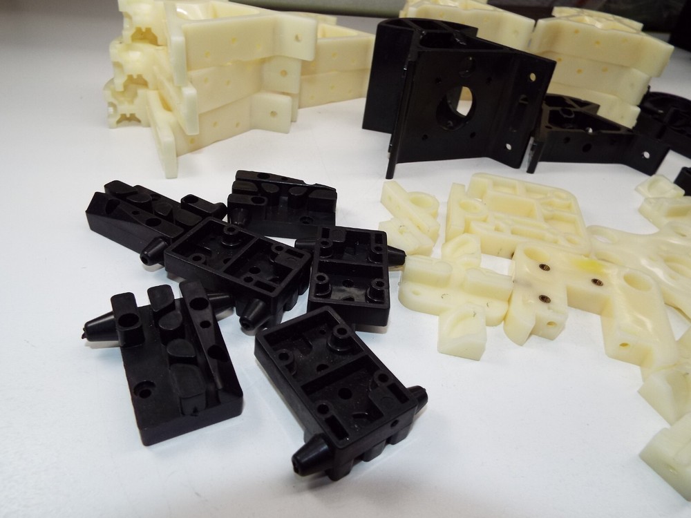 39 KOSSEL DELTA WHITE BLACK PLASTIC KIT SET CORNER FITTING FRAME VERTICAL BASE