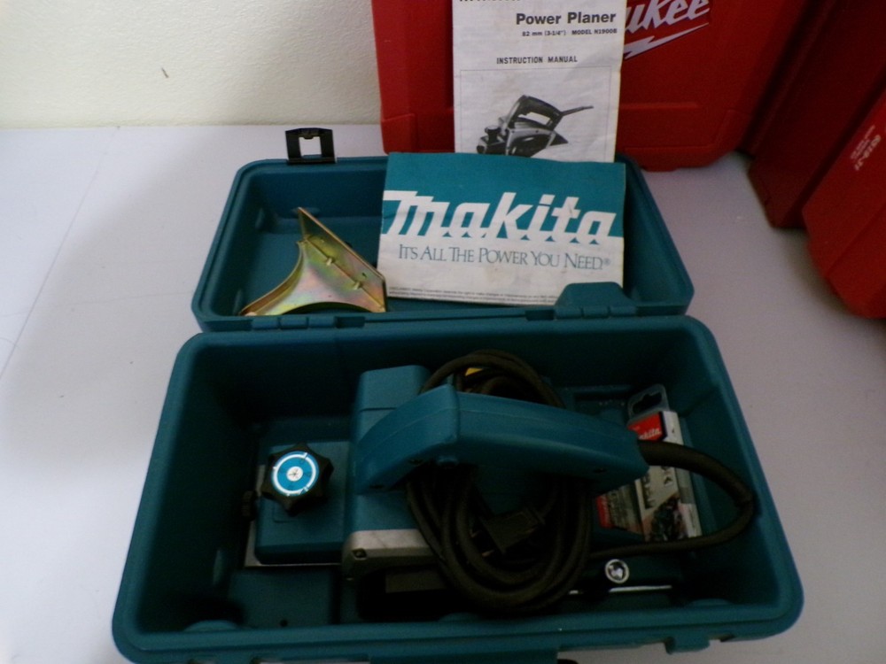 Makita Power Planer Model N1900B